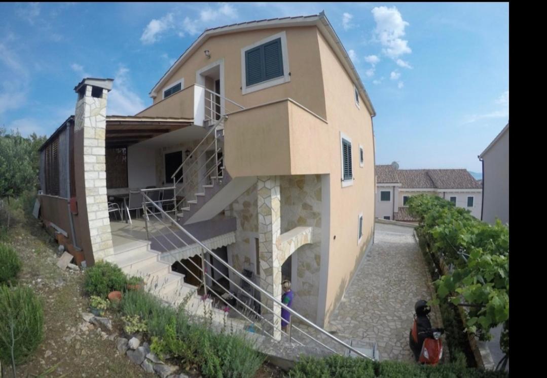 Casa Milesic Apartment *